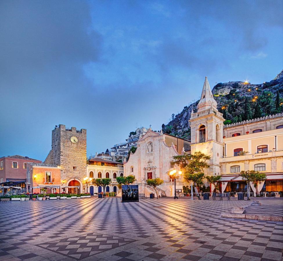 Patry' House Apartment Giardini Naxos Bagian luar foto