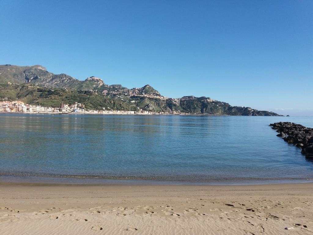 Patry' House Apartment Giardini Naxos Bagian luar foto
