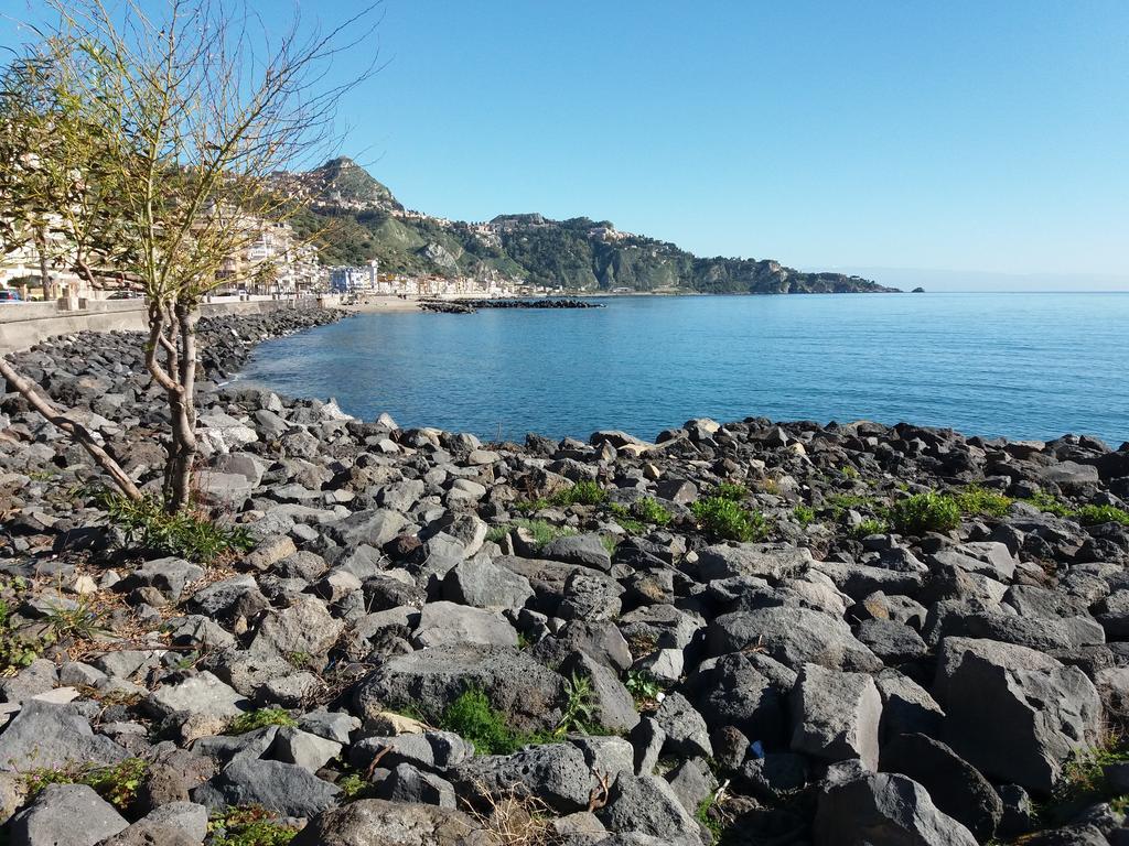 Patry' House Apartment Giardini Naxos Bagian luar foto