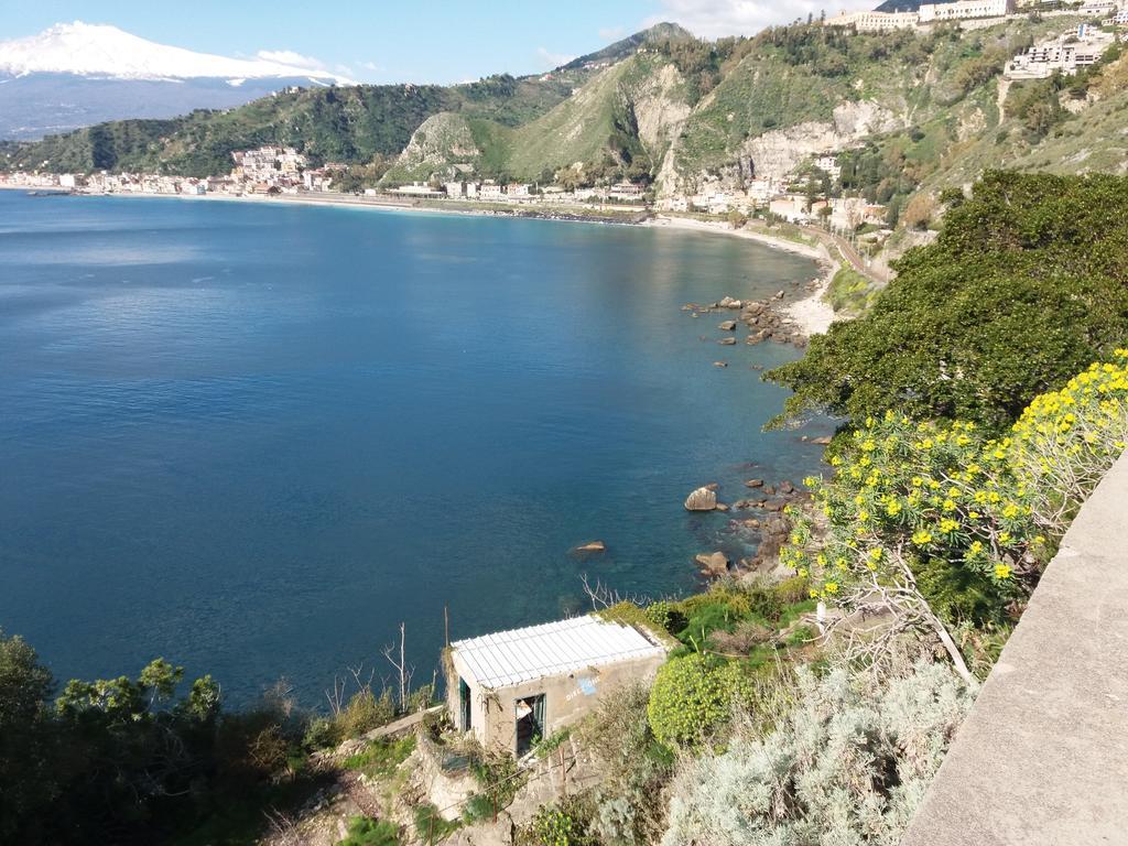 Patry' House Apartment Giardini Naxos Bagian luar foto